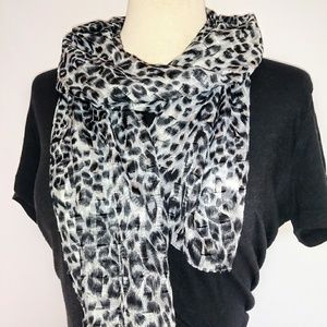 🖤 Silky Animal Print Scarf #hundredsofscarves